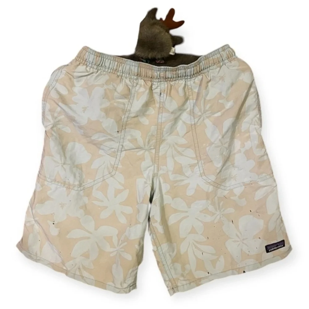 Patagonia Boys XL Floral Swim Shorts Flawed